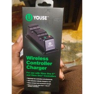 U-YOUSE Wireless Controller Charger for the Xbox One